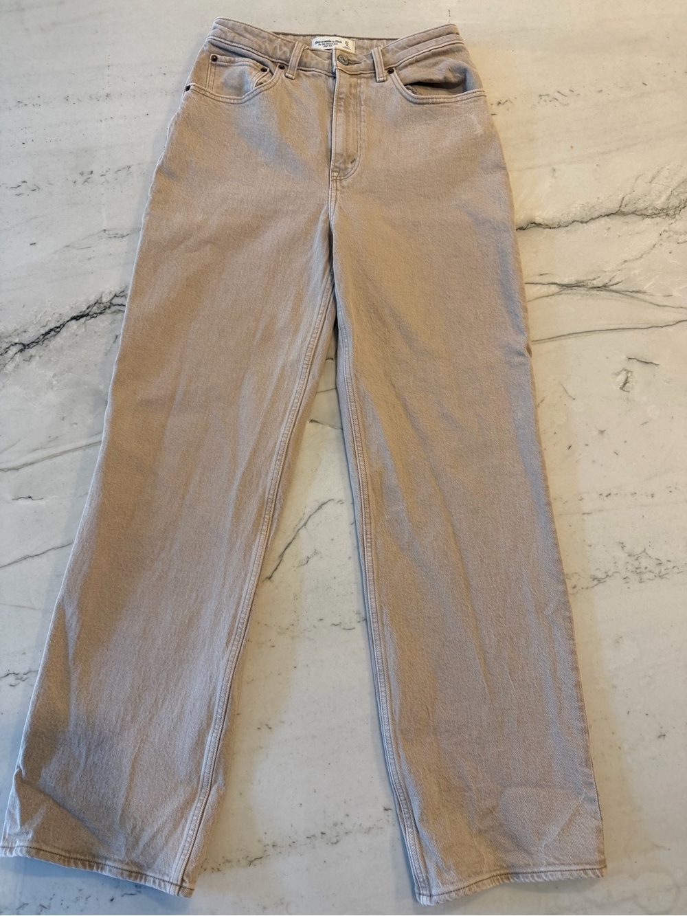 Abercrombie & Fitch Curve Love High Rise 90s Jeans - Size 27 Regular Beige/Taupe